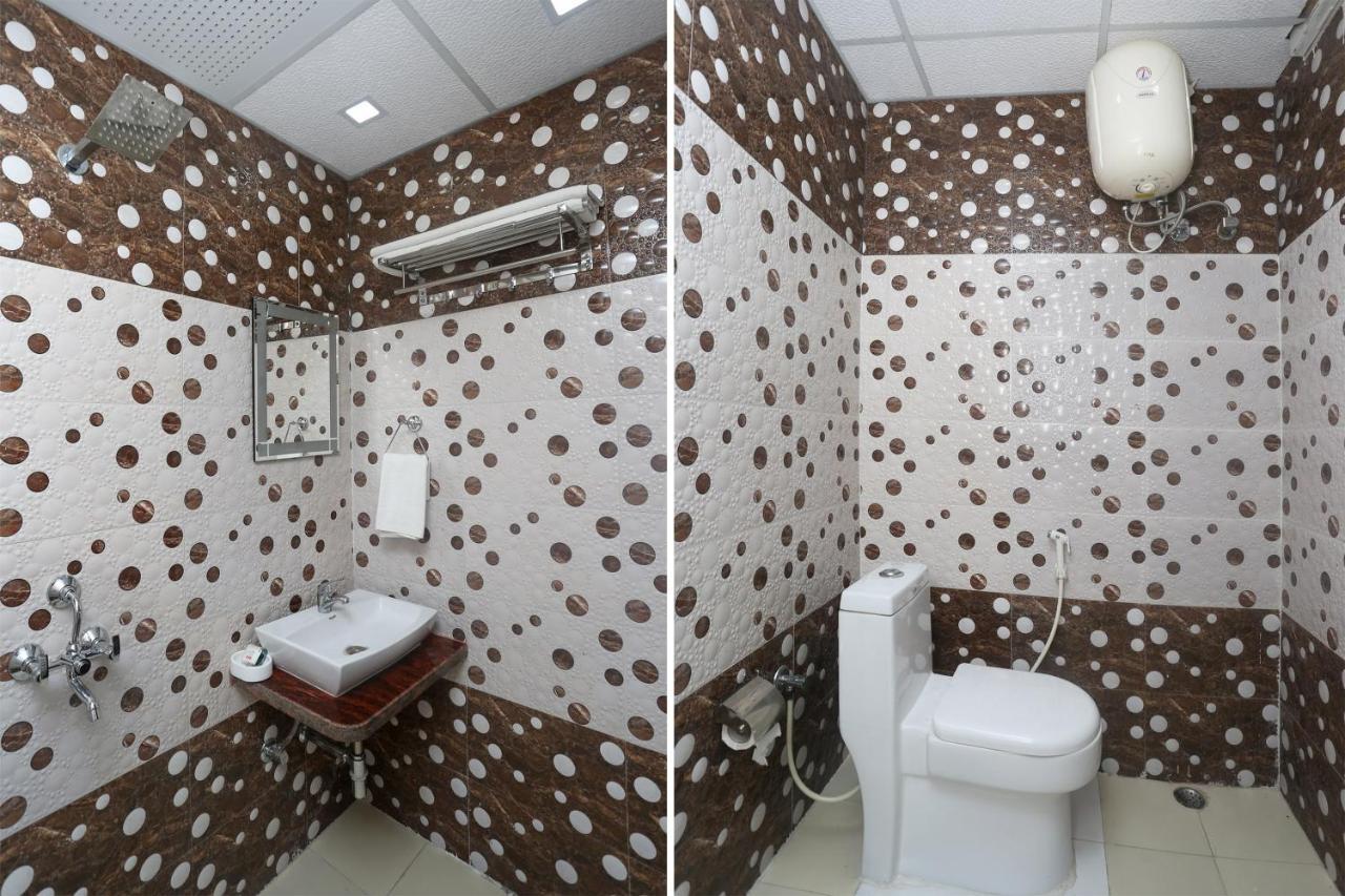 Oyo 18301 Hotel A-One Alwar Luaran gambar