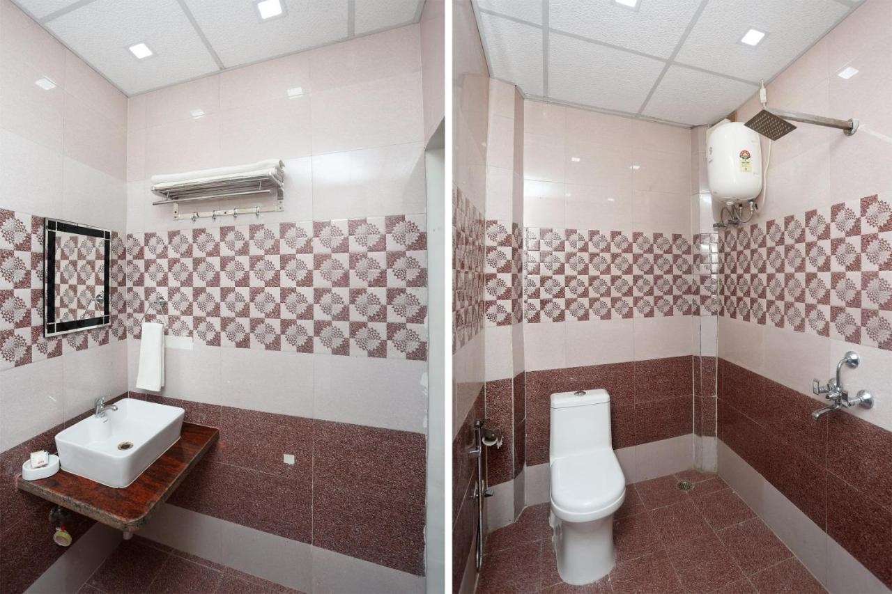 Oyo 18301 Hotel A-One Alwar Luaran gambar