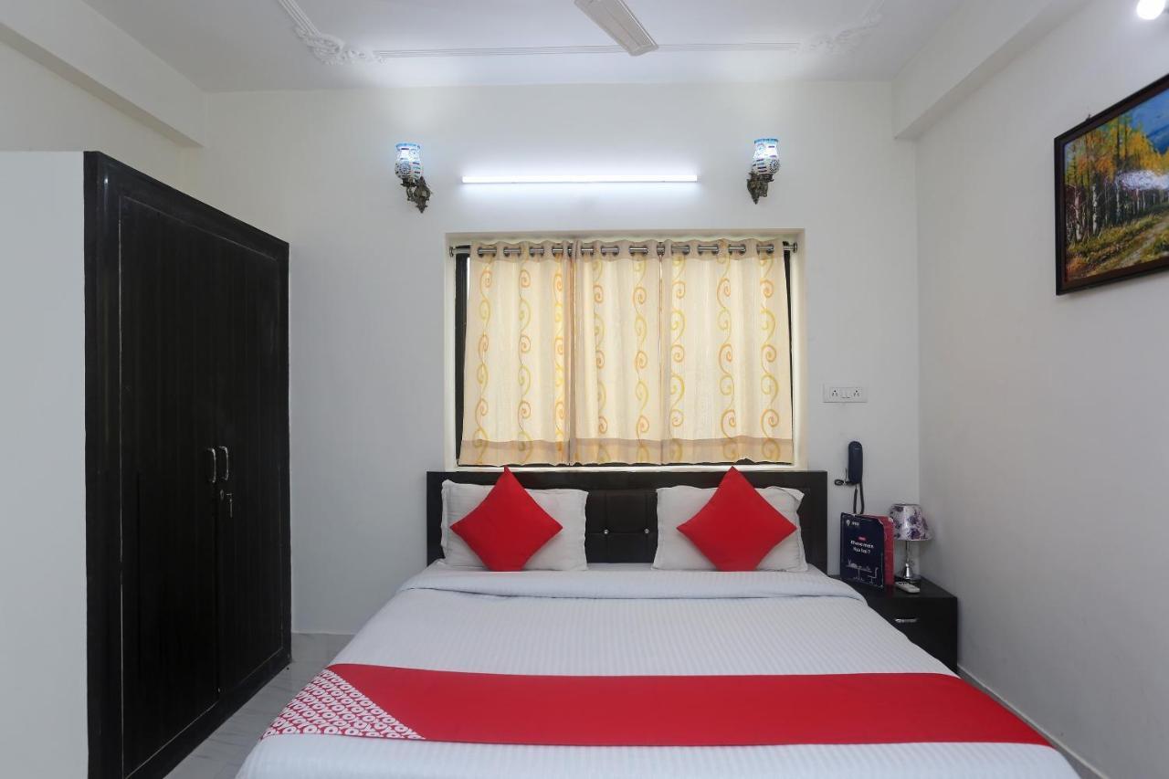 Oyo 18301 Hotel A-One Alwar Luaran gambar